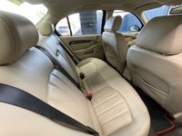 USED 2006 56 JAGUAR X-TYPE 2.5 V6 SE Saloon 4dr Petrol Automatic (AWD) (244 g/km, 194 bhp) 