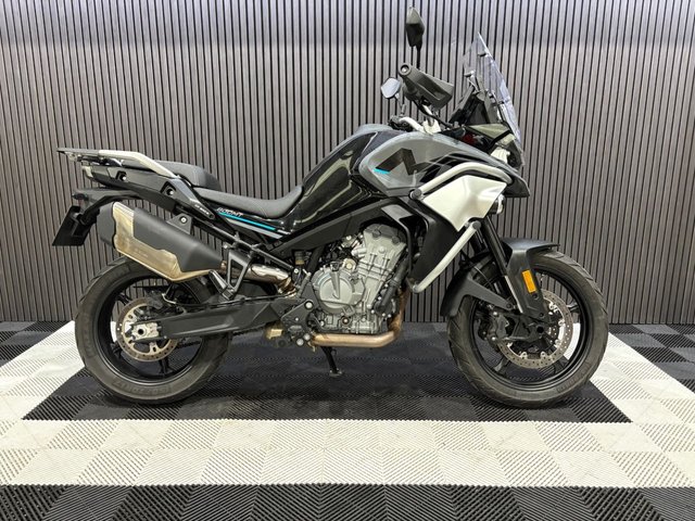 View our CFMOTO 800MT SPORT