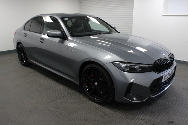 View our BMW 3 SERIES