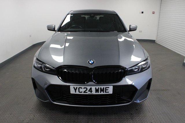 View our BMW 3 SERIES