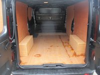 USED 2022 22 RENAULT TRAFIC 2.0 dCi Blue LL30 Business Panel Van 5dr Diesel Manual L2 H1 Euro 6 (s/s) (130 ps) RENAULT TRAFFIC BUSINESS L2 H2 LOW MILES 2022 YEAR METALLIC DARK GREY