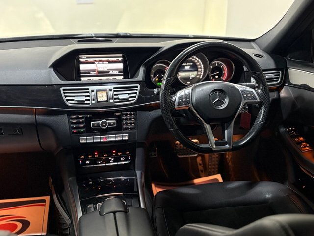 2014 Mercedes-Benz E CLASS - Photo 5