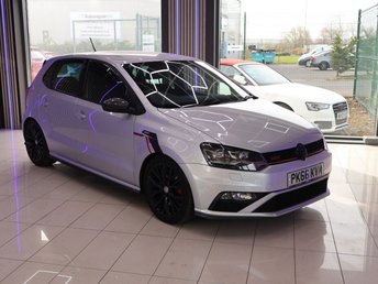 2016 VOLKSWAGEN POLO