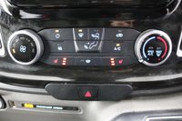 USED 2023 73 FORD TRANSIT CUSTOM 2.0 320 Limited EcoBlue Automatic 170 BHP L2 H1 Euro 6 ULEZ Compliant Apple CarPlay | Android Auto | Air Conditioning | F-R parking sensors