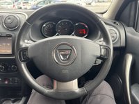USED 2015 65 DACIA SANDERO STEPWAY 0.9 TCe Laureate Hatchback 5dr Petrol Manual Euro 6 (s/s) (90 ps) &pound;35.00 TAX, GROUP 8 INSURANCE, SAT NAV!!!