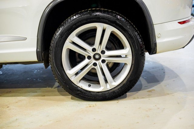 2016 Volkswagen Tiguan 2L R-Line Edition 5dr - Photo 7