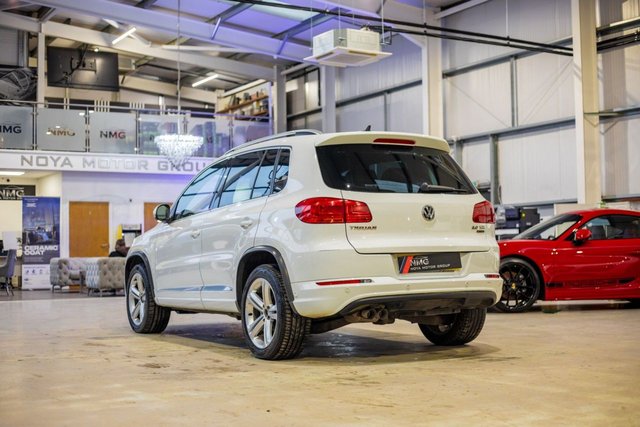 2016 Volkswagen Tiguan 2L R-Line Edition 5dr - Photo 4