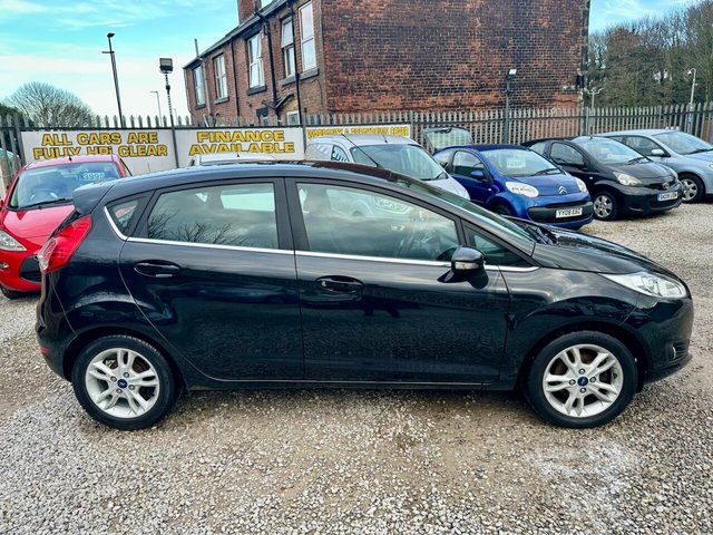 2014 FORD FIESTA 1.25 Zetec Hatchback 5dr Petrol Manual Euro 5 (82 ps) - Photo 4