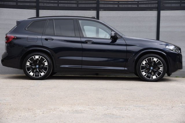 2021 BMW IX3 - Photo 6
