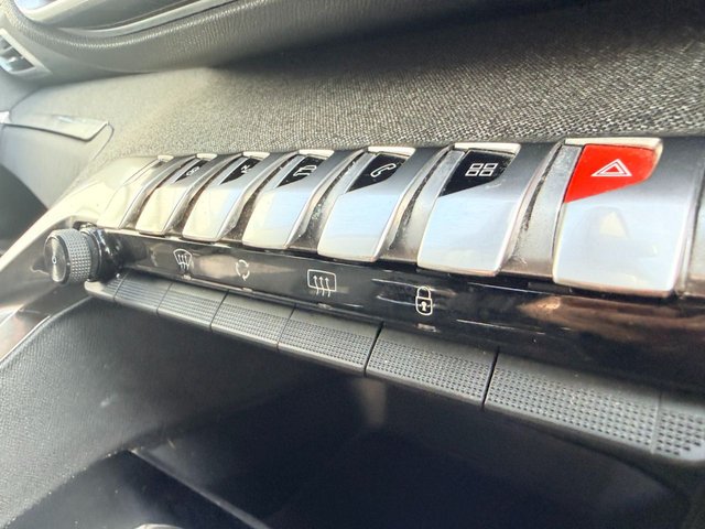 2019 Peugeot 3008 1.5L Allure 5dr - Photo 12