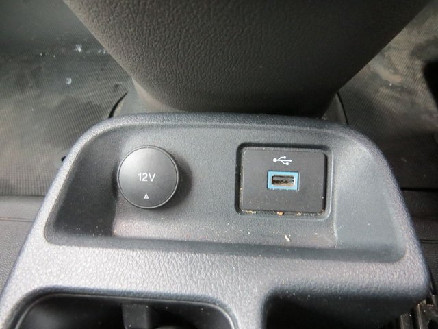 2022 Ford Transit Connect 1.5L Leader 5dr - Photo 12