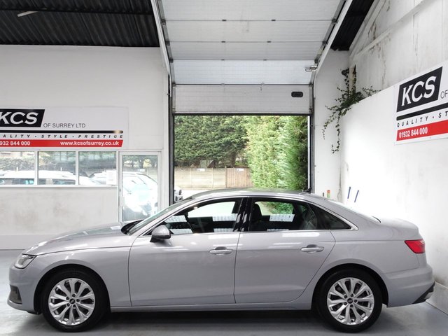 2023 AUDI A4 2.0 TFSI 35 Technik Saloon 4dr Petrol S Tronic Euro 6 (s/s) (150 ps) - Photo 3