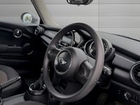 USED 2015 65 MINI HATCH 1.5 Cooper Hatchback 3dr Petrol Auto Euro 6 (s/s) (136 ps) ** FANTASTIC LOW MILES **ULEZ AUTO