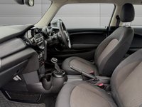 USED 2015 65 MINI HATCH 1.5 Cooper Hatchback 3dr Petrol Auto Euro 6 (s/s) (136 ps) ** FANTASTIC LOW MILES **ULEZ AUTO