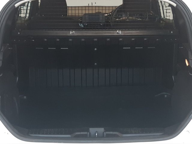 2020 Ford Fiesta Van 1.5L null 3dr - Photo 2