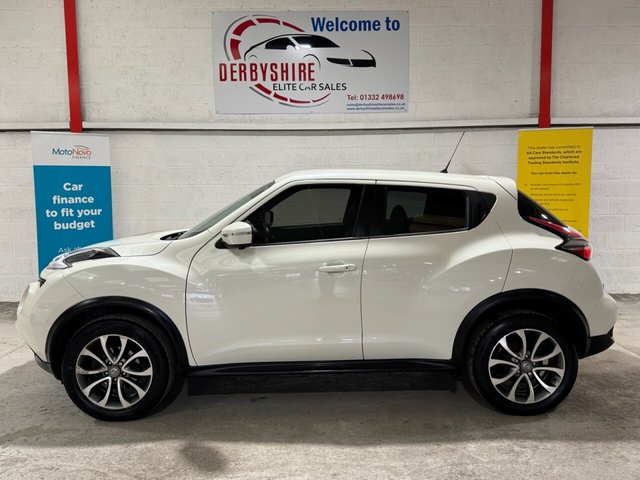 2017 NISSAN JUKE 1.2 DIG-T Tekna SUV 5dr Petrol Manual Euro 6 (s/s) (115 ps) - Photo 3