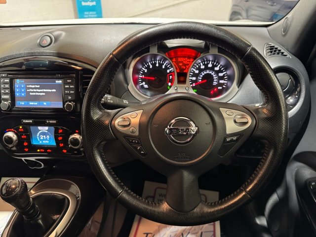 2017 NISSAN JUKE 1.2 DIG-T Tekna SUV 5dr Petrol Manual Euro 6 (s/s) (115 ps) - Photo 9