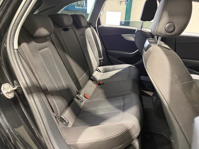 2019 AUDI A4 AVANT - Photo 7