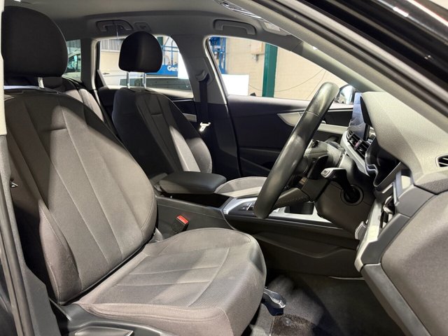 2019 AUDI A4 AVANT - Photo 5