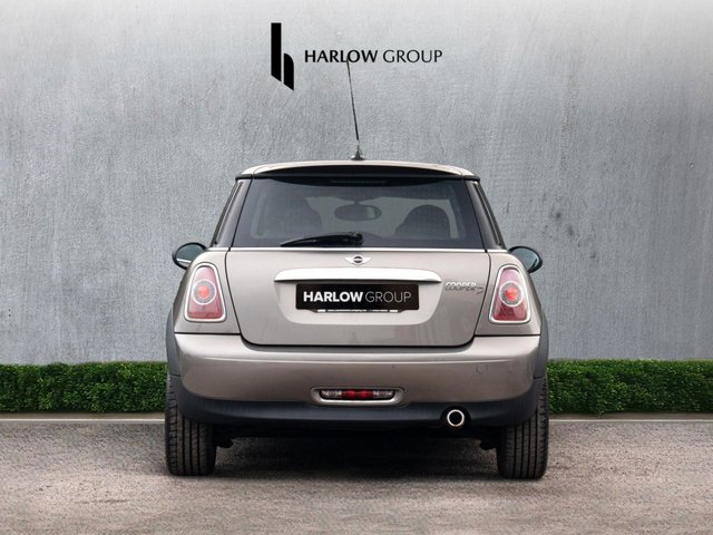 MINI HATCH 1.6 Cooper D Hatchback 3dr Diesel Manual Euro 5 (s/s) (112 ps) - Photo 5
