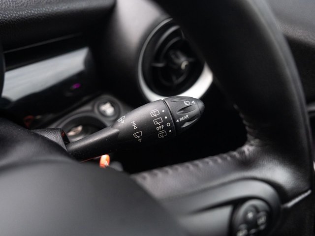 MINI HATCH 1.6 Cooper D Hatchback 3dr Diesel Manual Euro 5 (s/s) (112 ps) - Photo 11