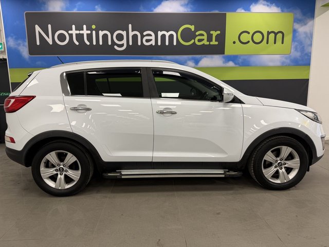 2013 Kia Sportage 1.7L 2 5dr - Photo 4