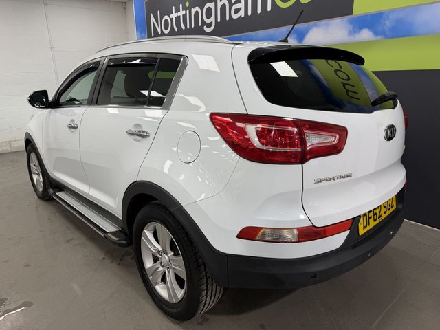 2013 Kia Sportage 1.7L 2 5dr - Photo 8