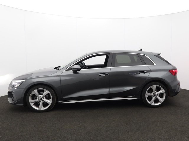 2022 Audi A3 2L S Line 5dr - Photo 6