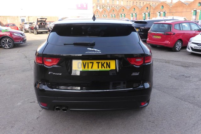 2017 JAGUAR F-PACE - Photo 10