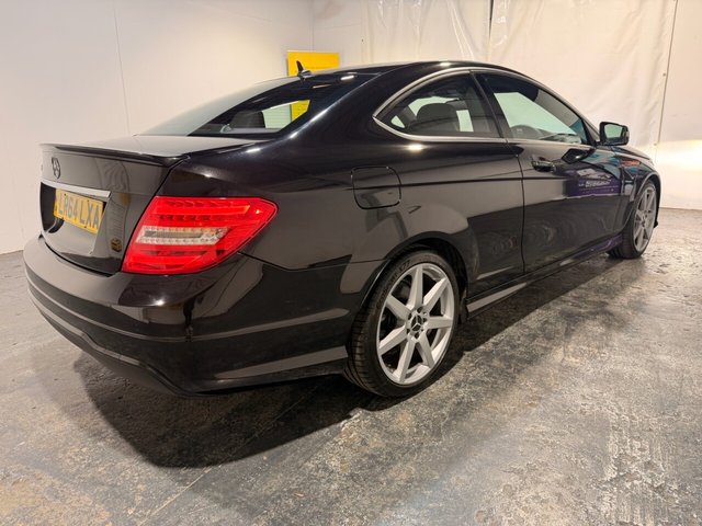 2014 Mercedes-Benz C-CLASS - Photo 2