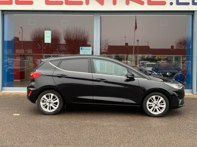 2022 FORD FIESTA 1.0T EcoBoost MHEV Titanium Hatchback 5dr Petrol Hybrid DCT Euro 6 (s/s) (125 ps) - Photo 2