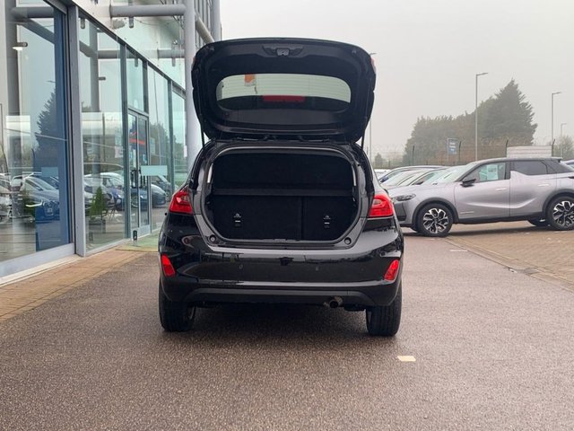 2022 FORD FIESTA 1.0T EcoBoost MHEV Titanium Hatchback 5dr Petrol Hybrid DCT Euro 6 (s/s) (125 ps) - Photo 11