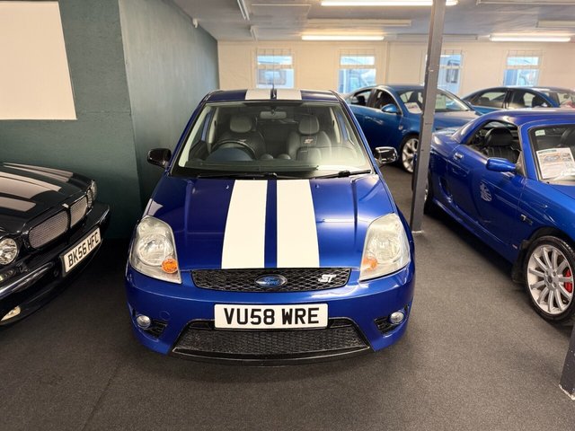 2008 Ford Fiesta 2L St 3dr - Photo 2