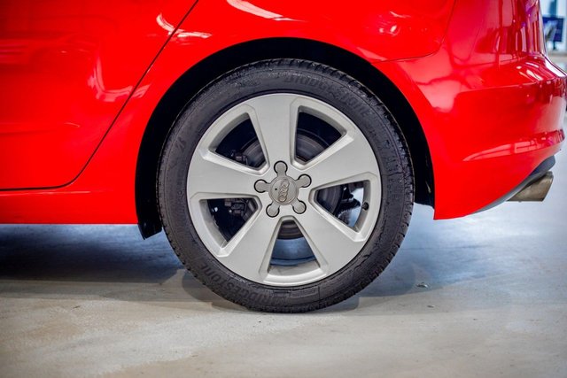 2015 Audi A3 2L Sport 5dr - Photo 8