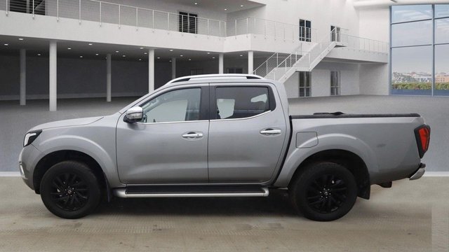 2018 NISSAN NAVARA 2.3 dCi Tekna Pickup Double Cab 4dr Diesel Auto 4WD Euro 6 (190 ps) - Photo 6
