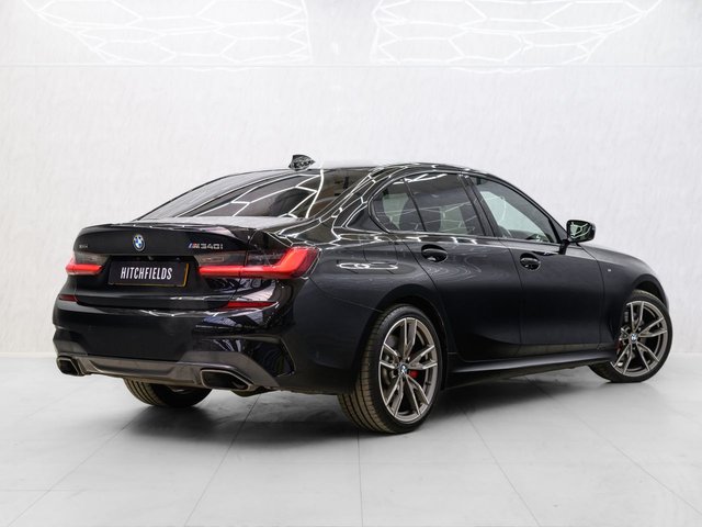2022 BMW 3 SERIES - Photo 9