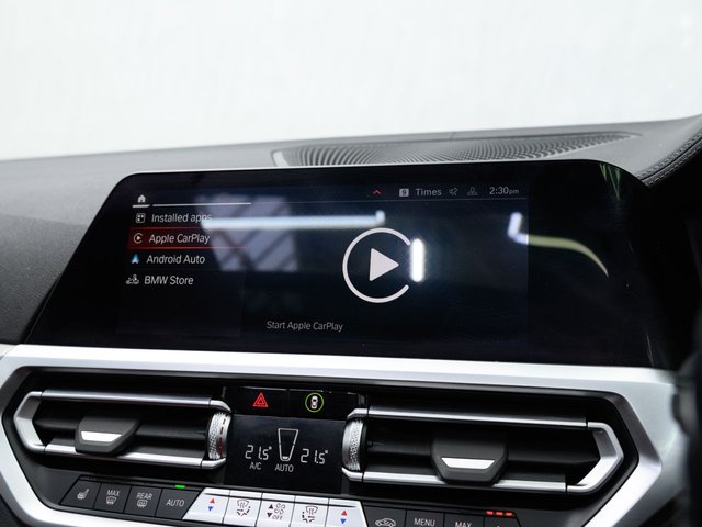 2022 BMW 3 SERIES - Photo 7