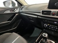 USED 2017 66 MAZDA MAZDA3 2.0 SKYACTIV-G Sport Nav Hatchback 5dr Petrol Manual Euro 6 (s/s) (121 ps) 2 keys, reverse cam, heated seats