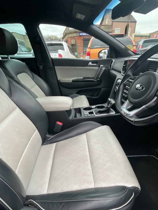 2021 KIA SPORTAGE 1.6 T-GDi GT-Line SUV 5dr Petrol DCT AWD Euro 6 (s/s) (174 bhp) - Photo 12