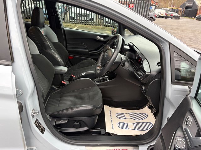 2019 FORD FIESTA 2019 1.5T EcoBoost ST-3 Hatchback 5dr Petrol Manual Euro 6 (s/s) (200 ps) - Photo 9