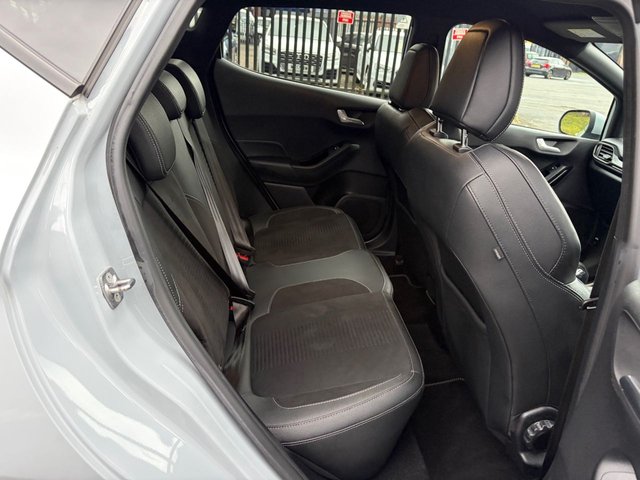 2019 FORD FIESTA 2019 1.5T EcoBoost ST-3 Hatchback 5dr Petrol Manual Euro 6 (s/s) (200 ps) - Photo 10