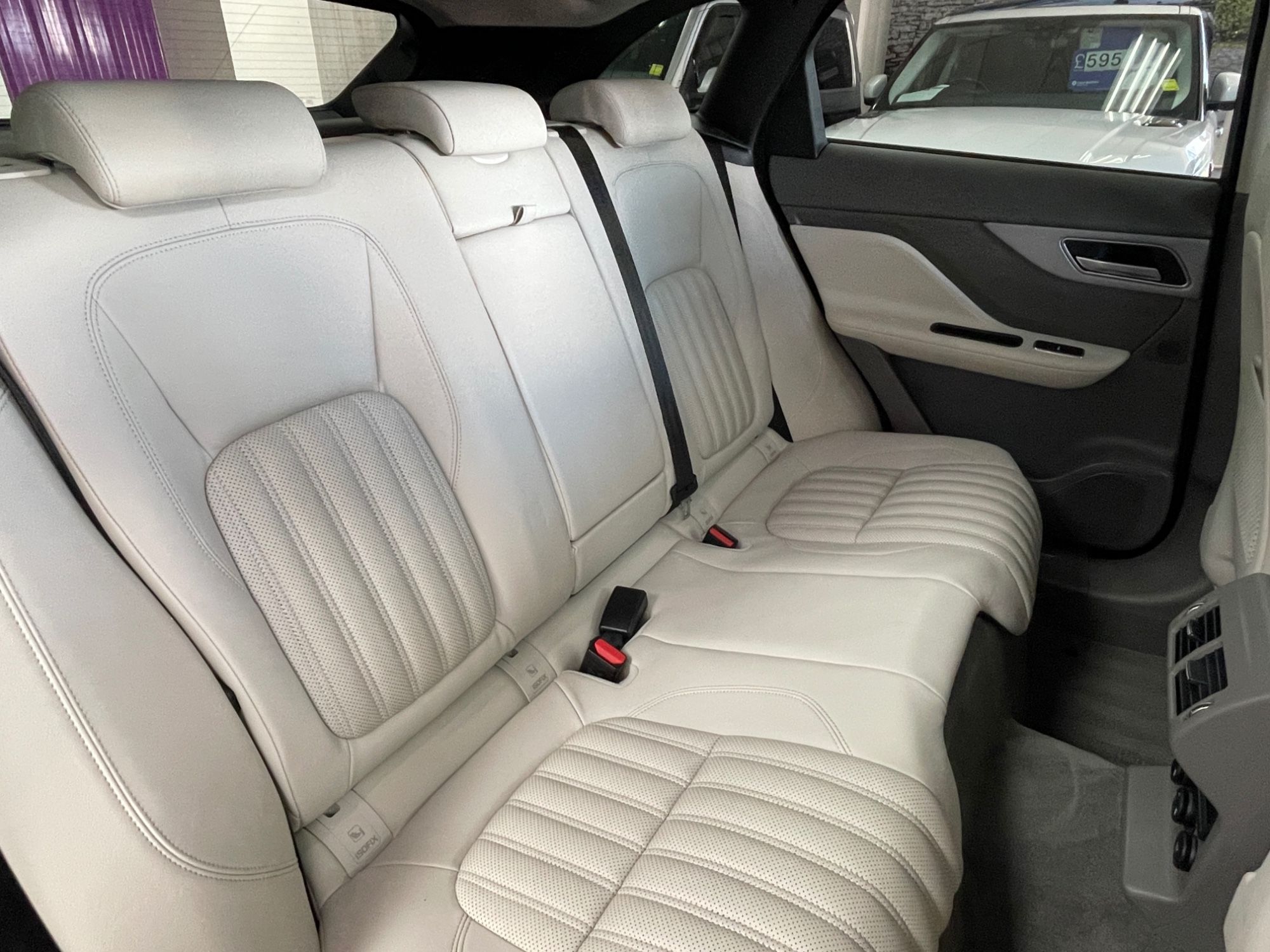 USED 2020 70 JAGUAR F-PACE 2.0 D180 Portfolio SUV 5dr Diesel Auto AWD Euro 6 (s/s) (180 ps) 