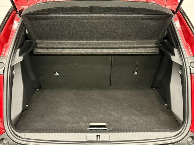 2020 PEUGEOT 2008 2020 1.2 PureTech Allure Premium SUV 5dr Petrol EAT Euro 6 (s/s) (130 ps) - Photo 10