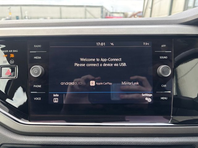 2019 VOLKSWAGEN POLO 1.0 EVO SE Hatchback 5dr Petrol Manual Euro 6 (s/s) (65 ps) - Photo 2