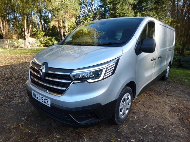 2023 23 Renault Trafic 2.0 dCi Blue LL30 Business+ Panel Van 5dr Diesel Manual L2 H1 Euro 6 (s/s) (130 ps)