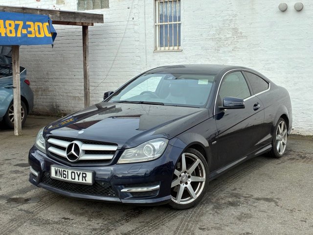 2011 Mercedes-Benz C-Class 2.1L Amg Sport Edition 125 2dr - Photo 3