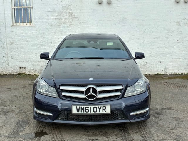 2011 Mercedes-Benz C-Class 2.1L Amg Sport Edition 125 2dr - Photo 4