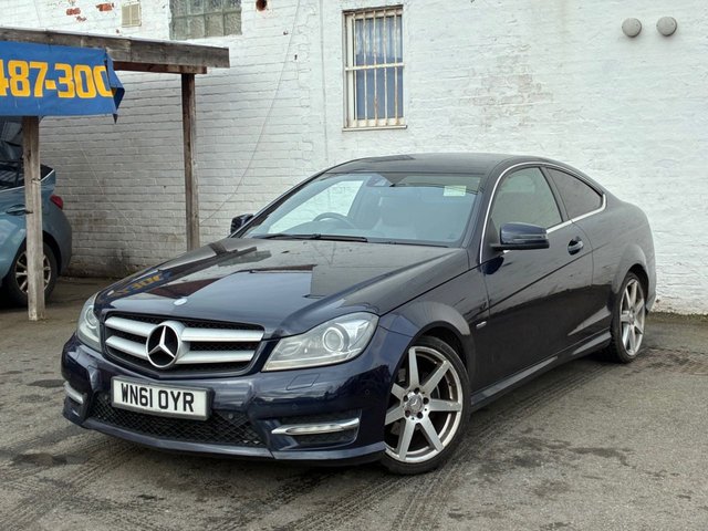 2011 Mercedes-Benz C-Class 2.1L Amg Sport Edition 125 2dr - Photo 9