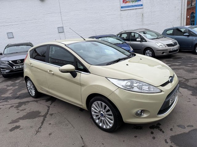 2009 FORD FIESTA 1.4 Titanium Hatchback 5dr Petrol Automatic (154 g/km, 94 bhp) - Photo 9