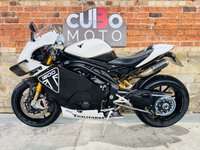 USED 2022 22 TRIUMPH SPEED TRIPLE 1200 RR MOTOGP KIT Pro Race Exhausts Daytona Kit